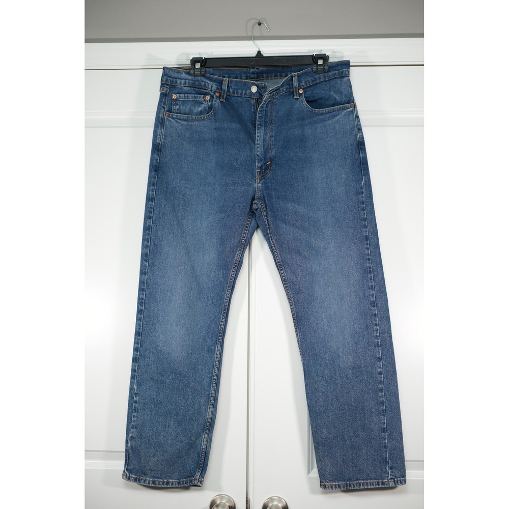 Levis 505 Regular Fit Straight Leg Jeans Mens 38x30 Medium Wash Blue Denim